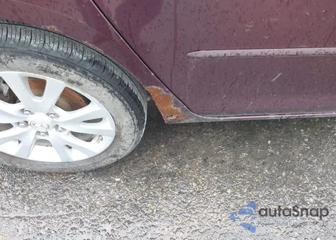 2007 Mazda Mazda3 I from USA, damaged, VIN JM1BK32F671667021